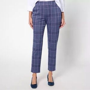 Elegant Plaid Ankle Pants in Blue by [Brand]